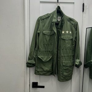 Gap size, small army fatigue, jacket with drawstring, and four pockets
